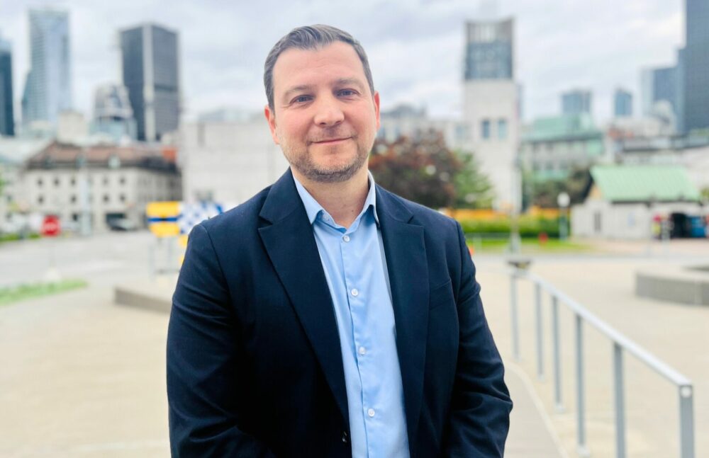 Alexandre Teodoresco se joint à l’équipe : un innovateur pour Loyola